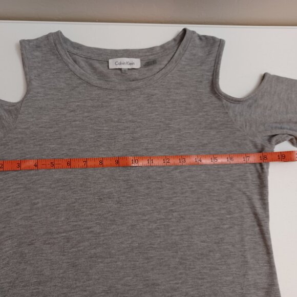 Women's Calvin Klein Shoulderless Grey Top Size Small - Picture 7 of 8